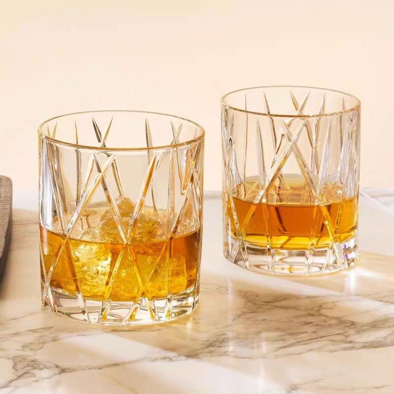 Whisky Beer And Wine - Set di 2 Bicchieri da Birra,