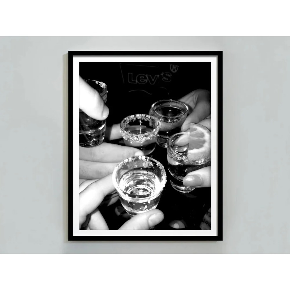 Bar in bianco e nero champagne - Whisky Beer And Wine recensione e prezzo